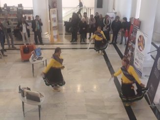 Bailes y poesía marcaron inicio del Festival de Pueblos Originarios