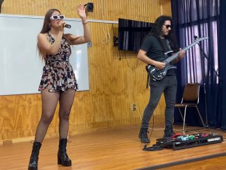 Con estudiantes del liceo Marta Narea Díaz y cantante urbana Effy Flo comenzó en Antofagasta Programa de Apreciación de la Música Nacional