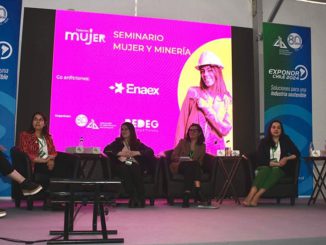 Talento Mujer en Exponor 2024: Expertos relevaron la incorporación de mujeres y los desafíos de las nuevas tecnologías en la industria minera