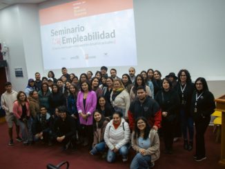 Seminario para la empleabilidad de Dos Barbas: Expertas entregaron herramientas para la búsqueda de trabajo