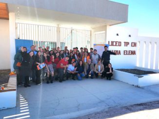 Veinte estudiantes de María Elena participan en programa que prepara su ingreso a la universidad