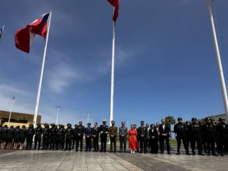 Gendarmería inicia actividades de aniversario con izamiento del pabellón patrio