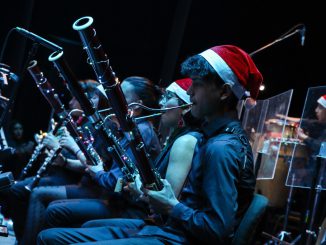 Antofagasta inició los festejos navideños con una noche llena de música y tradición en el Teatro Municipal